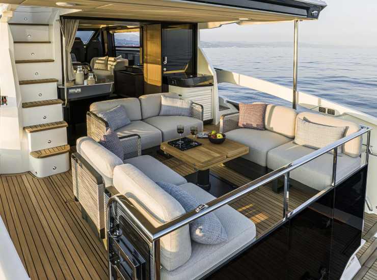 52 FLY - The Absolute Direction - absoluteyachts.com