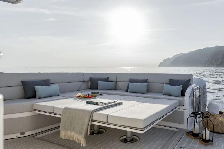 Azimut Verve 48 - azimutyachts.com