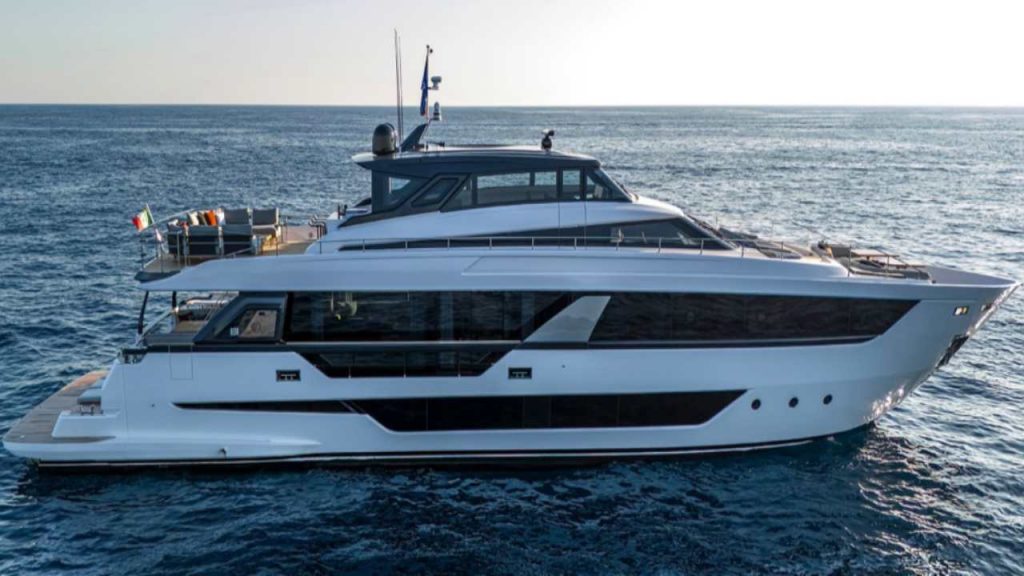 Ferretti 1000 Skydeck - ferretti-yachts.com