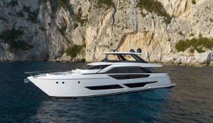 Ferretti Yachts 860 - Ferretti-Yachts.com - boatmagazine.it