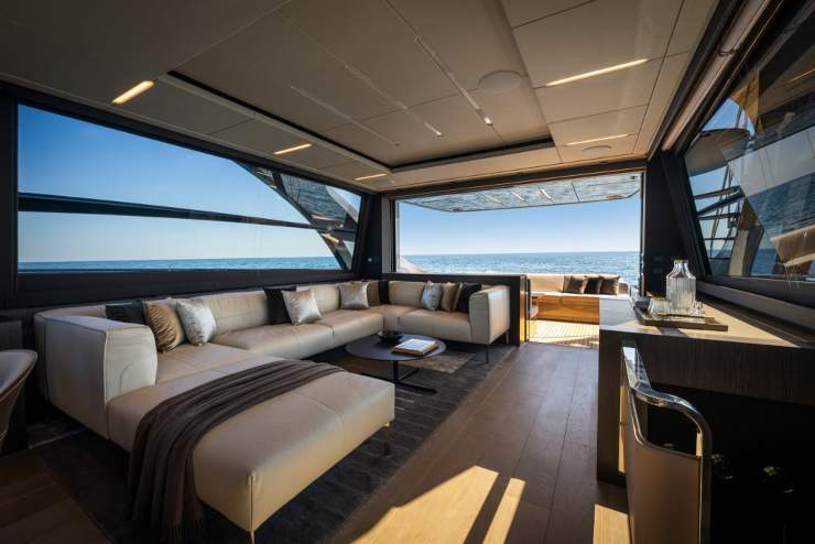Pershing 8X - pershing-yacht.com