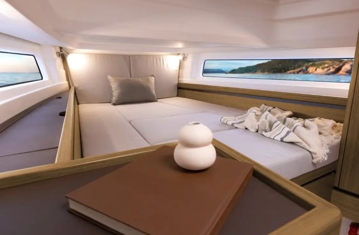 Wayfinder 38 - aiataboats.com