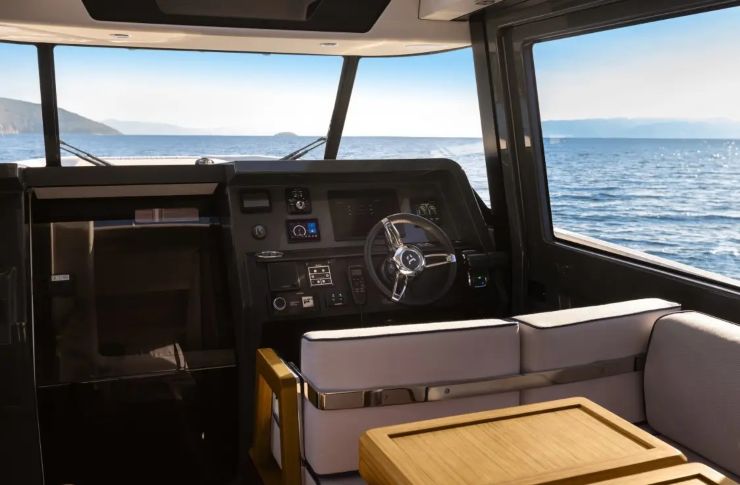 Wayfinder 38 - aiataboats.com