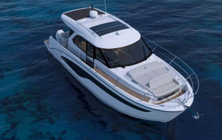 Antares 12 Coupé - beneteau.com