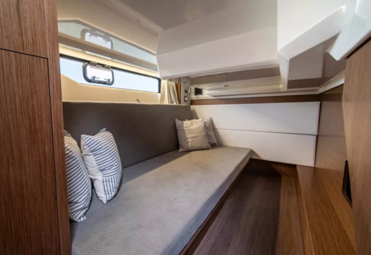 Antares 12 Coupe - beneteau.com