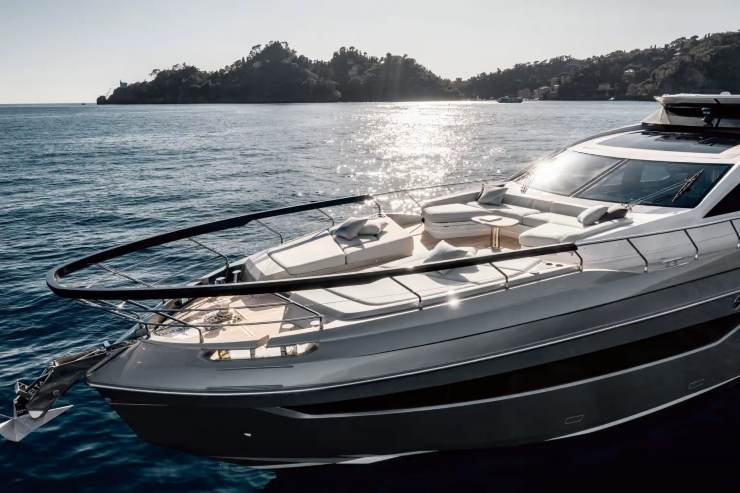 Azimut S8 - azimutyachts.com
